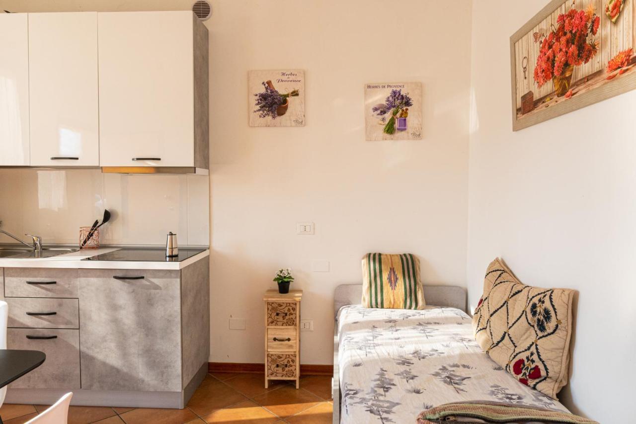 Aparthotel Gold Oasi - Business Solution Ferrara Exteriér fotografie