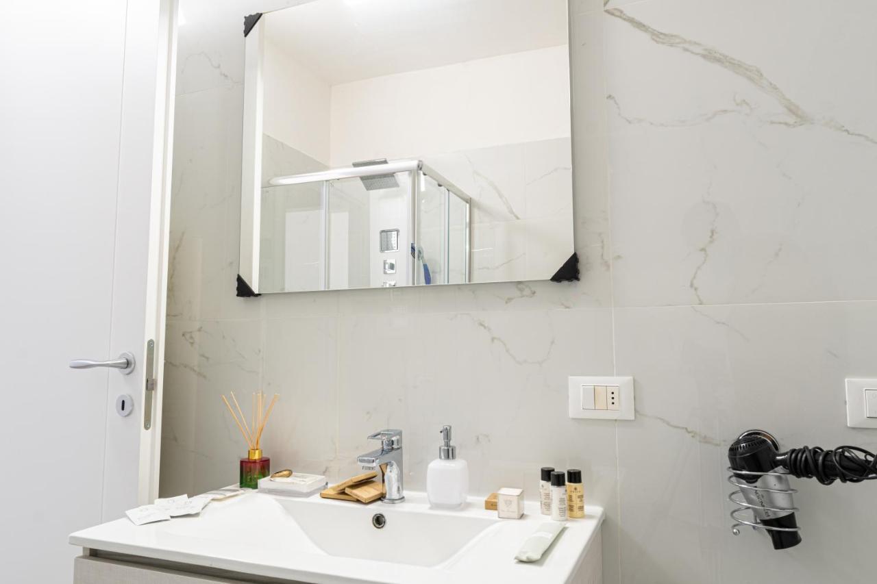 Aparthotel Gold Oasi - Business Solution Ferrara Exteriér fotografie