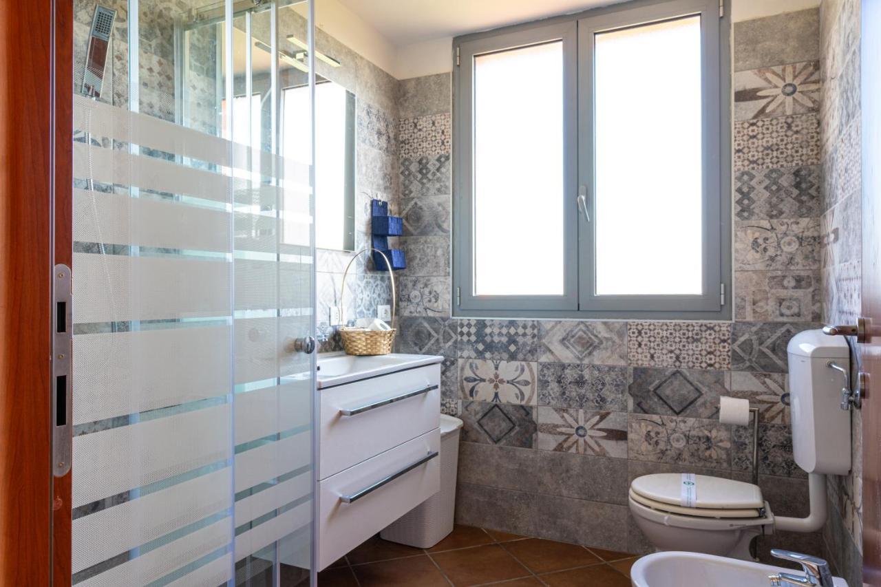 Aparthotel Gold Oasi - Business Solution Ferrara Exteriér fotografie