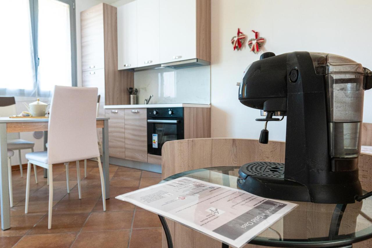 Aparthotel Gold Oasi - Business Solution Ferrara Exteriér fotografie